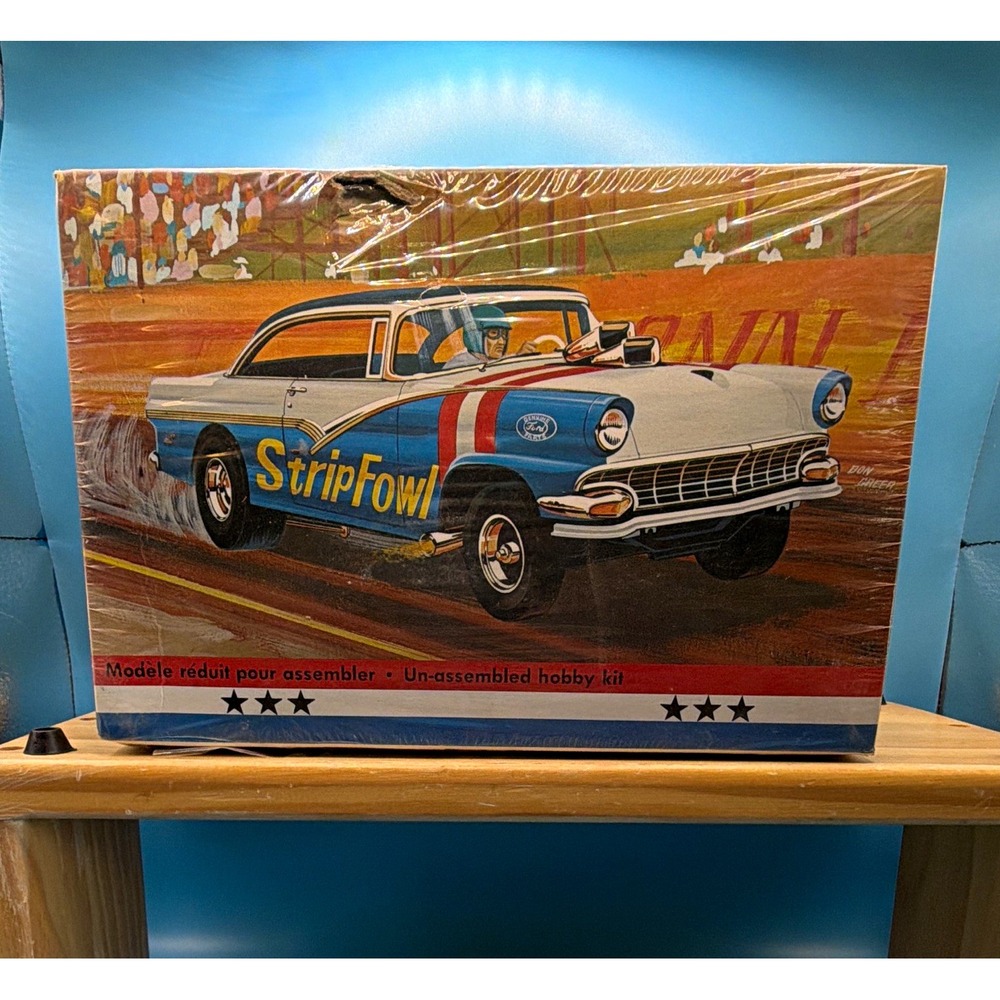 AMT '56 Ford Hardtop 1:25 Scale Customizing Model Kit MPN T271 new in box